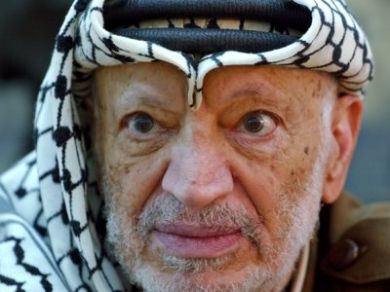جاسوس اسرائيلي يعترف بوضع السم لعرفات - شاهد الفيديو / Israeli spy admits to put poison Arafat - Watch the video Image
