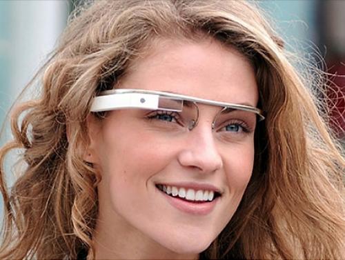 نظارات بكاميرا وإنترنت من «جوجل» Image